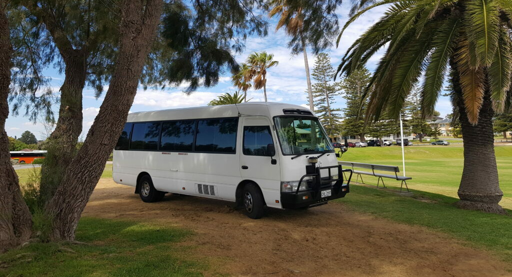 bus hire Perth | Bus charters perth | mini bus hire Perth
